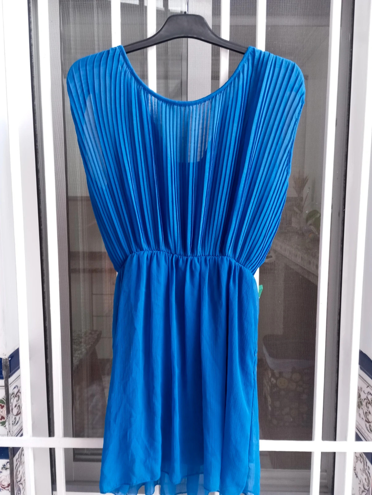 Vestido plisado azul eléctrico - Italy Moda (Talla M)