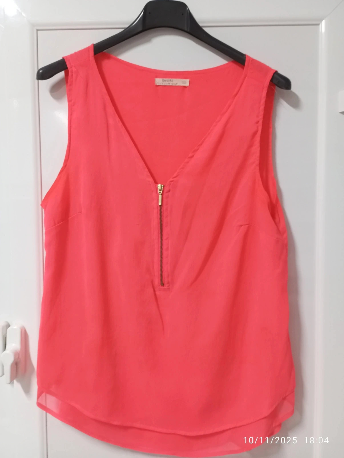 Top coral flúor Bershka con cremallera M 🪸 – Bershka – taille M / 38 / 10
