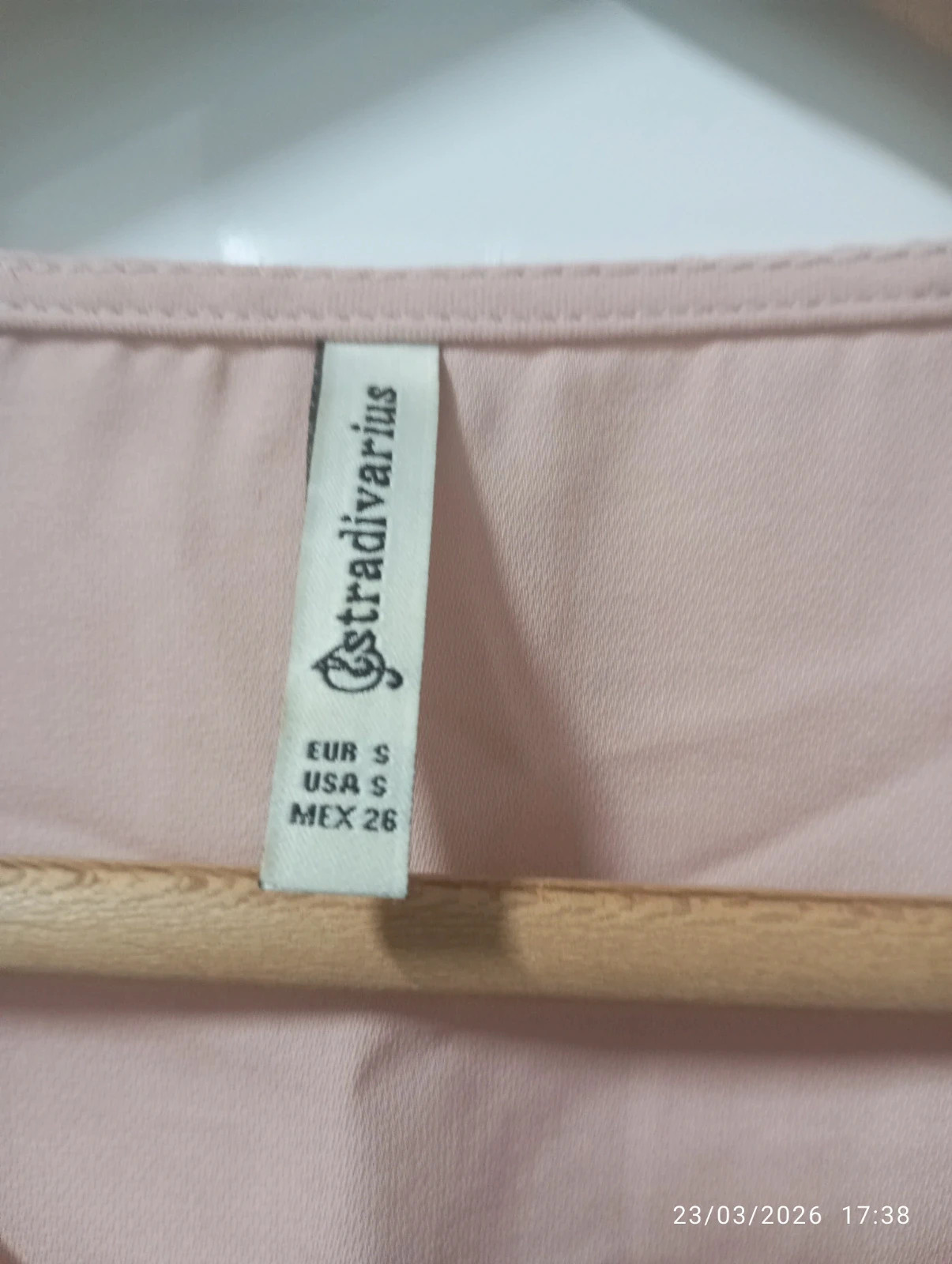 Blusa romántica Stradivarius Rosa (Talla S) 🎀 – Stradivarius – taille S / 36 / 8 3