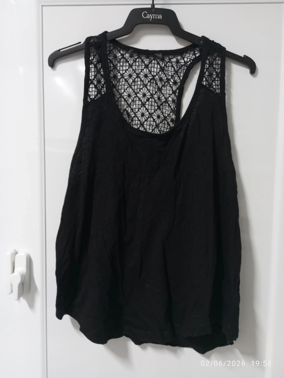 Top negro espalda calada - Talla M