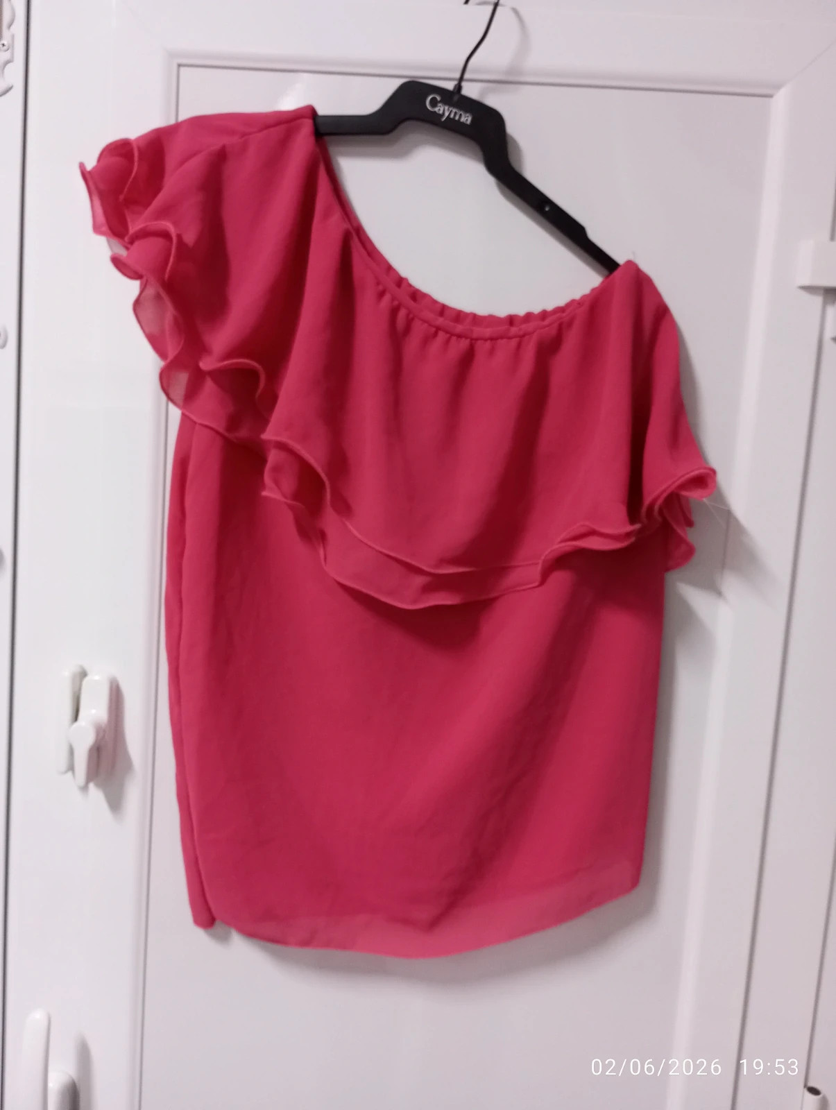 Top asimétrico fucsia Italy Moda (Talla M) - impecable!