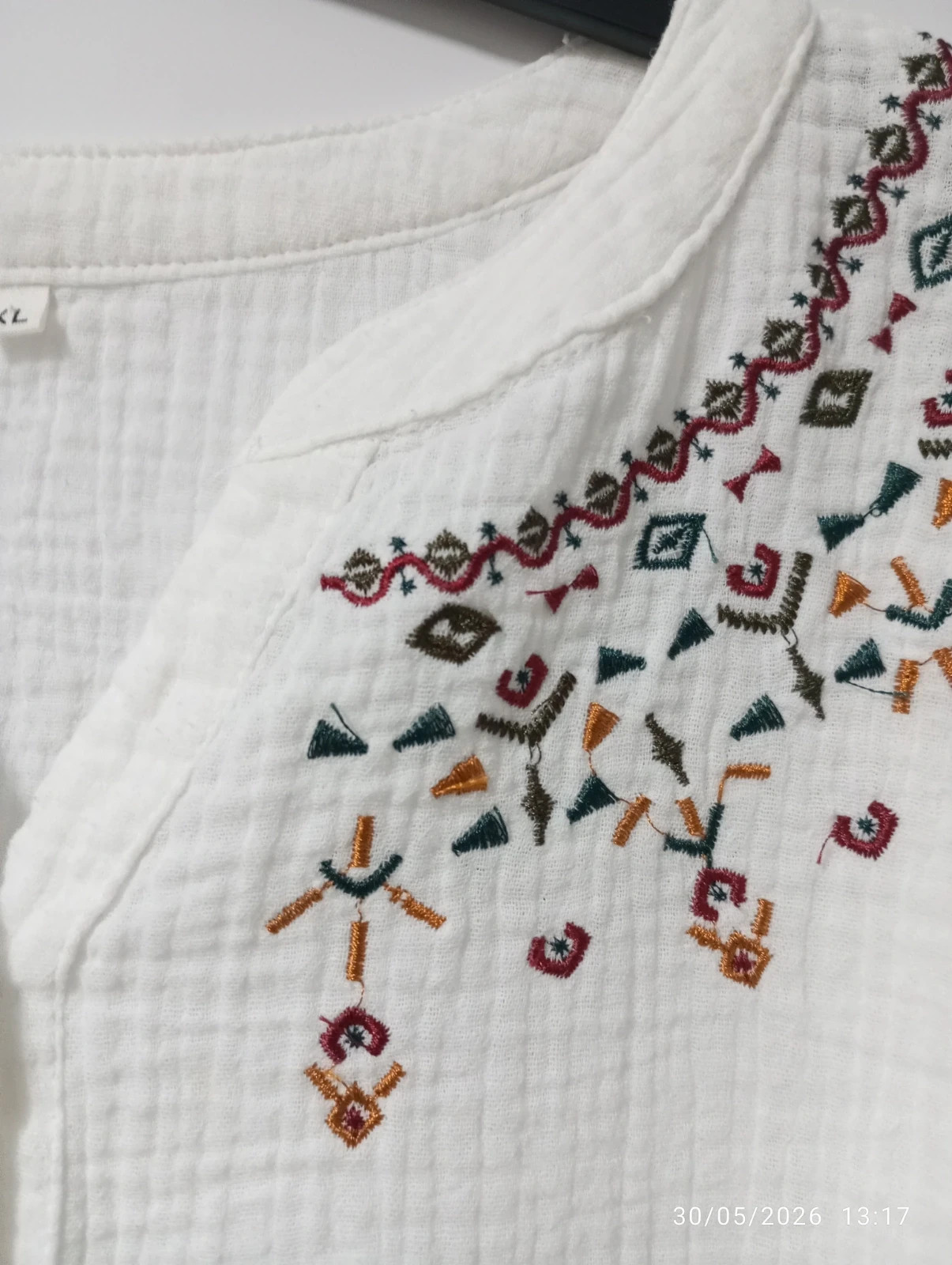 Preciosa blusa de inspiración romántica y folk. 🍃 – Local – taille XL / 42 / 14 2