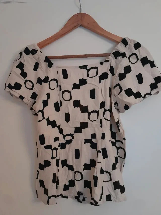 Blusa H&M Lino – Mangas Abullonadas – crema/Negro – T34 – H&M – taille XS / 34 / 6 2