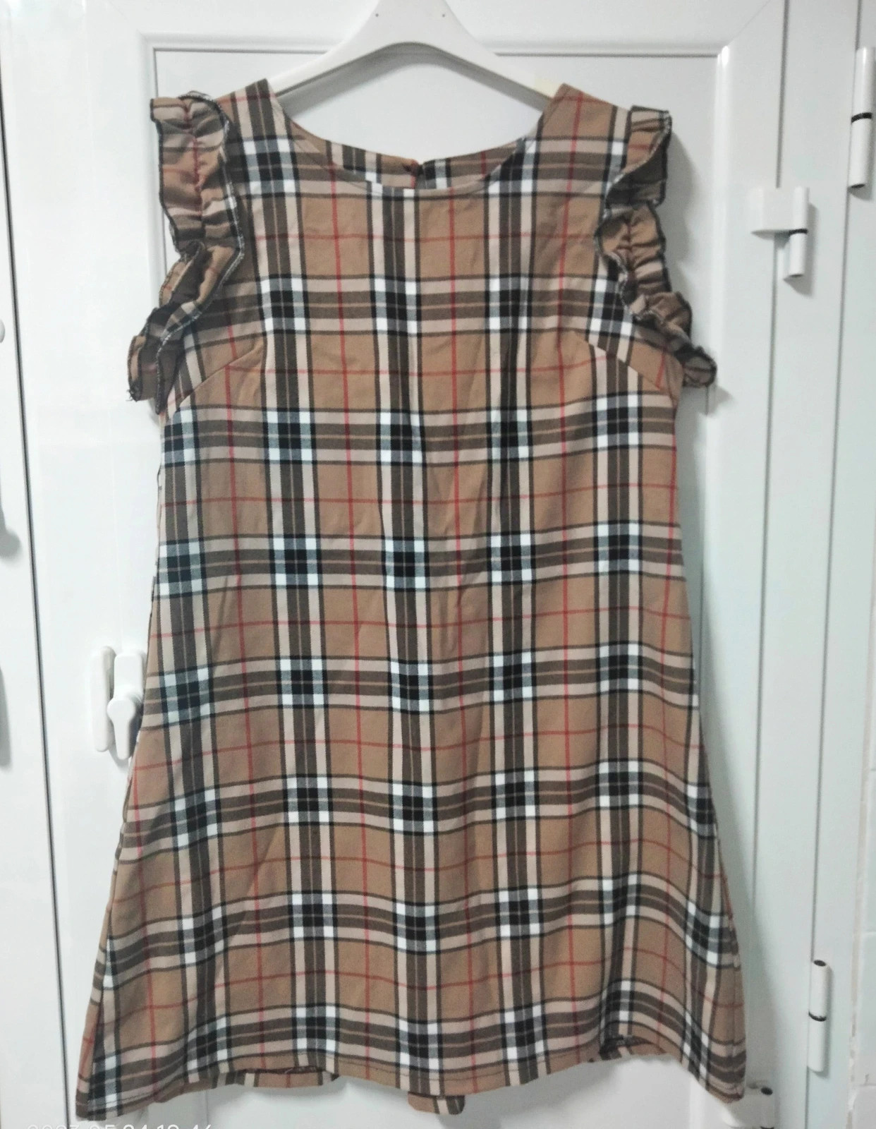 Vestido estilo British Check con volantes - NUEVO!