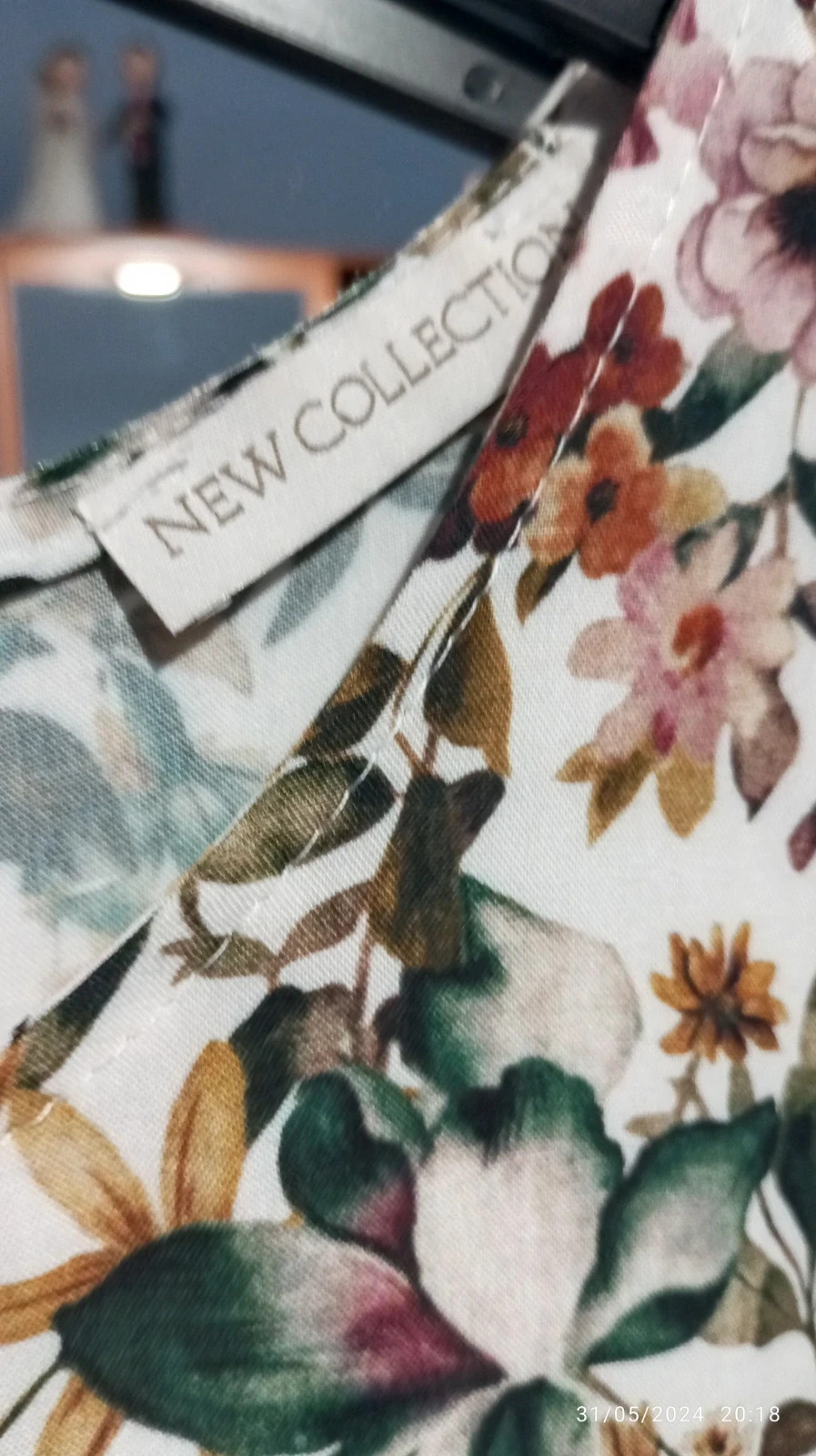💐 Blusa New Collection Flores - NUEVA - Talla L – New Collection – taille L / 40 / 12 2