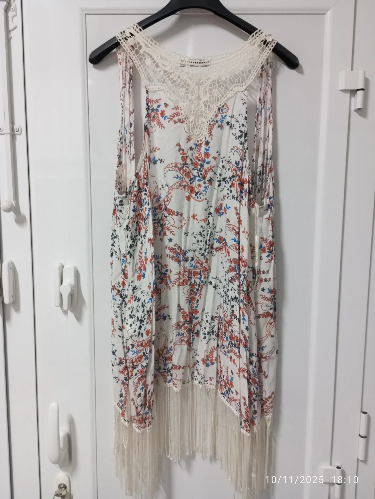 Precioso kimono de Stradivarius con un toque súper bohemio! – Stradivarius – taille M / 38 / 10