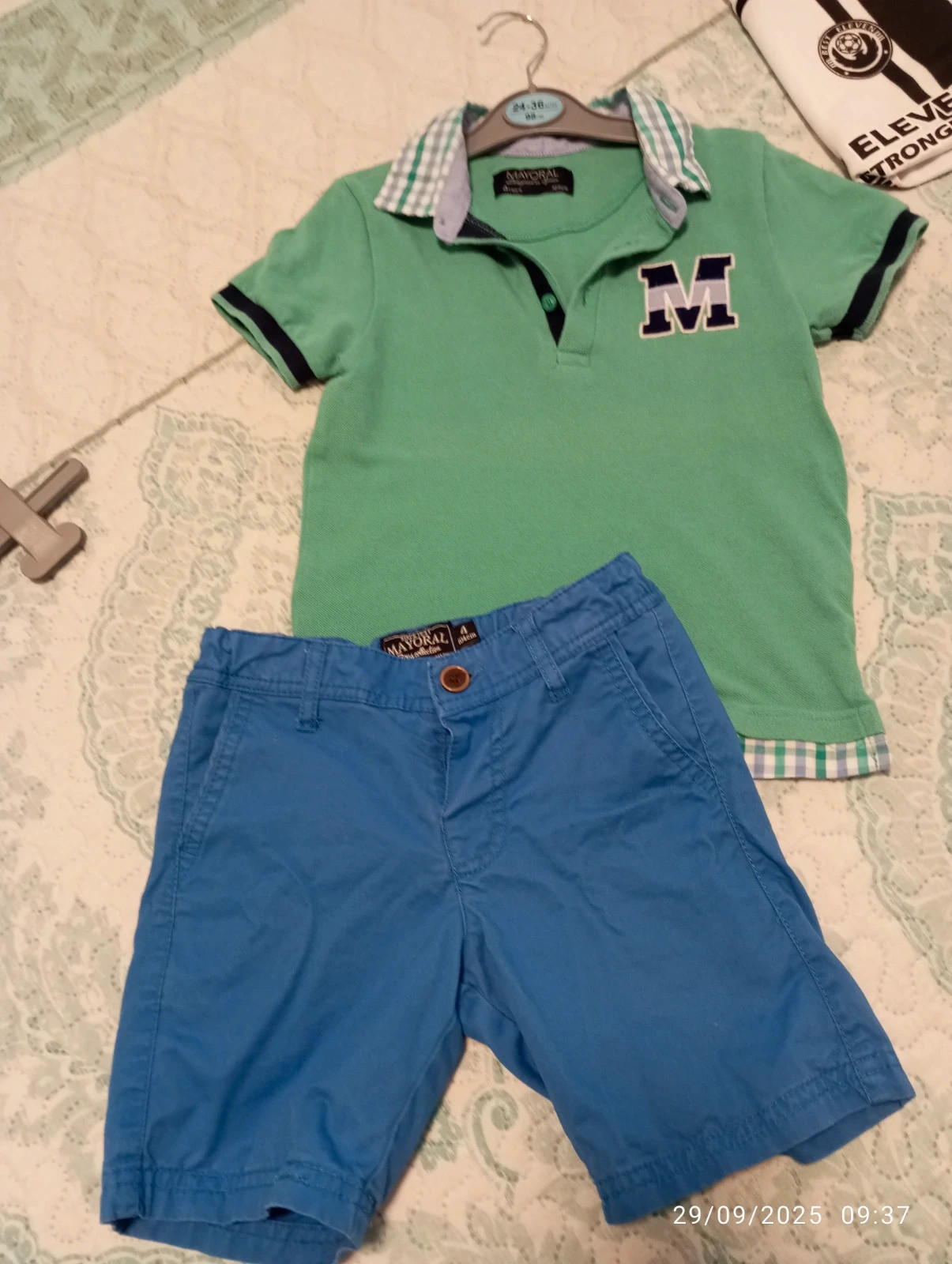 Conjunto Mayoral Niño - Polo Verde + Bermuda Azul (Talla 4) – Mayoral – taille 4 ans / 104 cm