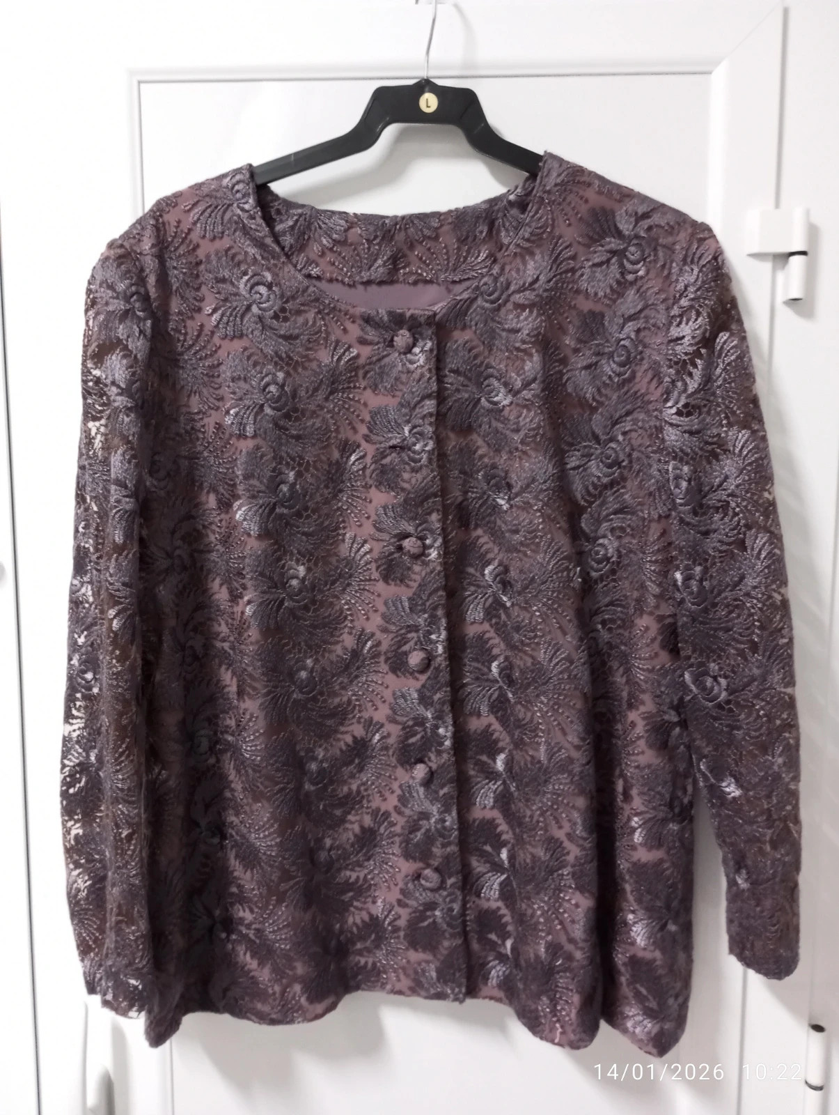 Chaqueta-blusa de encaje malva 💜