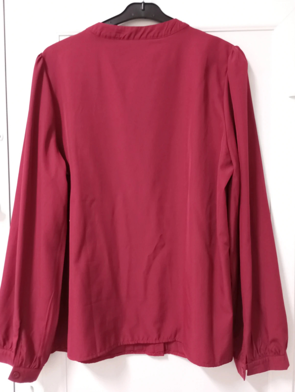 🔴 Camisa Burdeos Plisada - Talla L (Nueva) – Local – taille L / 40 / 12 2