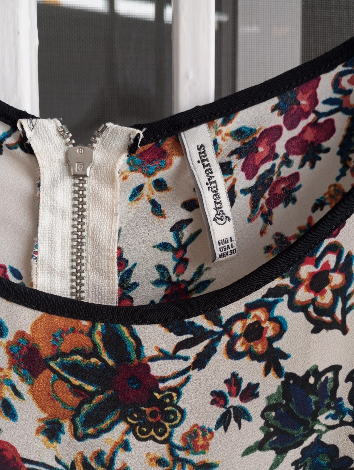 Blusa Floral Stradivarius 🌸 Estilo Boho - Talla L – Stradivarius – taille L / 40 / 12 4