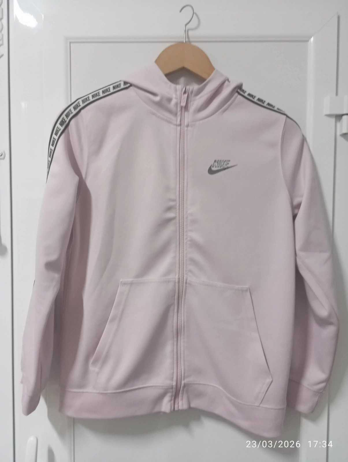 Sudadera Nike Rosa Pastel - Logo Tape Edition 🎀 – Nike – taille XS / 34 / 6