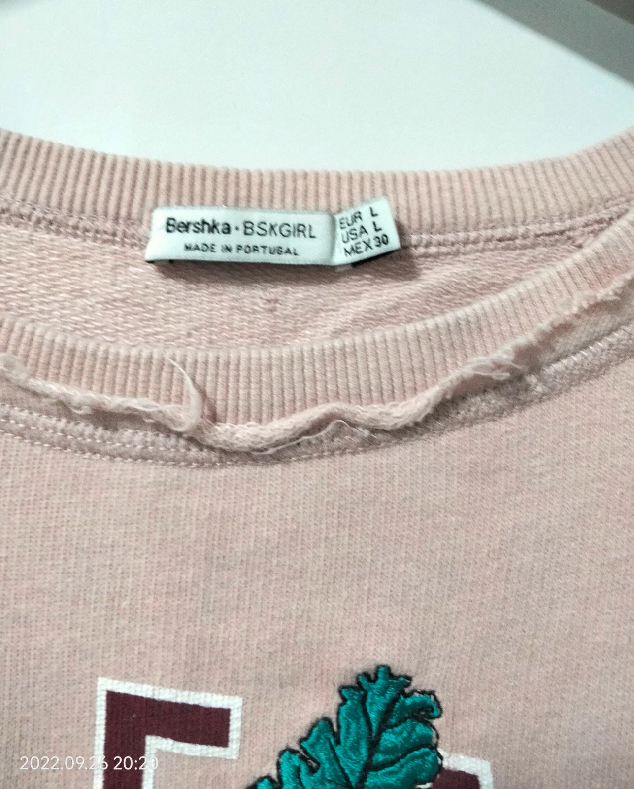 Sudadera Crop Bershka Pink 🌸 "Kale Me Later" – Bershka – taille L / 40 / 12 2