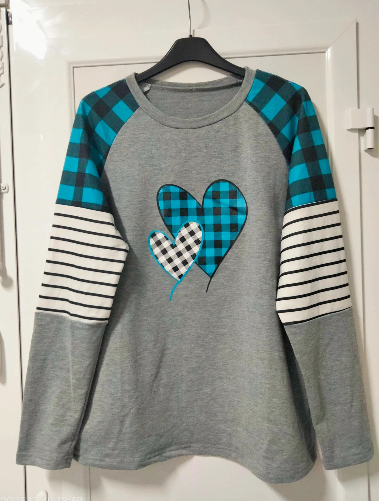Sudadera Gris SHEIN Corazones 💙 Talla M – Shein – taille M / 38 / 10