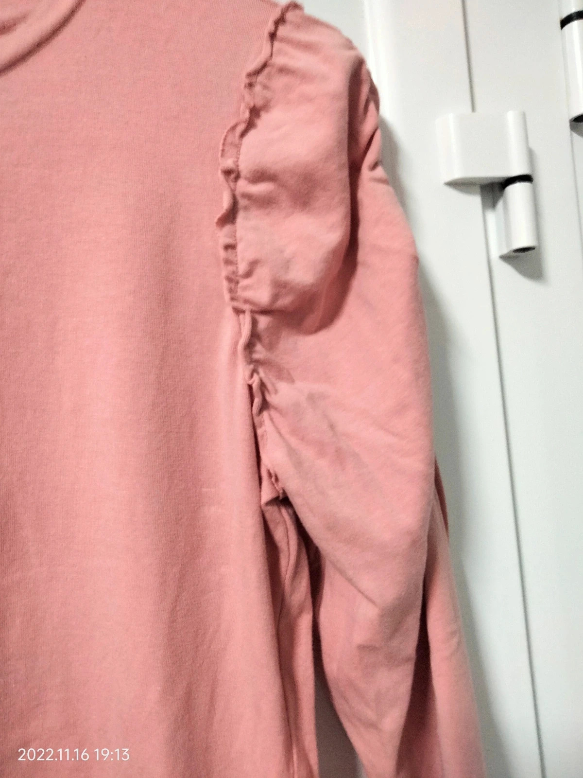 Camiseta rosa maquillaje Sinsay con volantes (Talla L) – Sinsay – taille L / 40 / 12 2