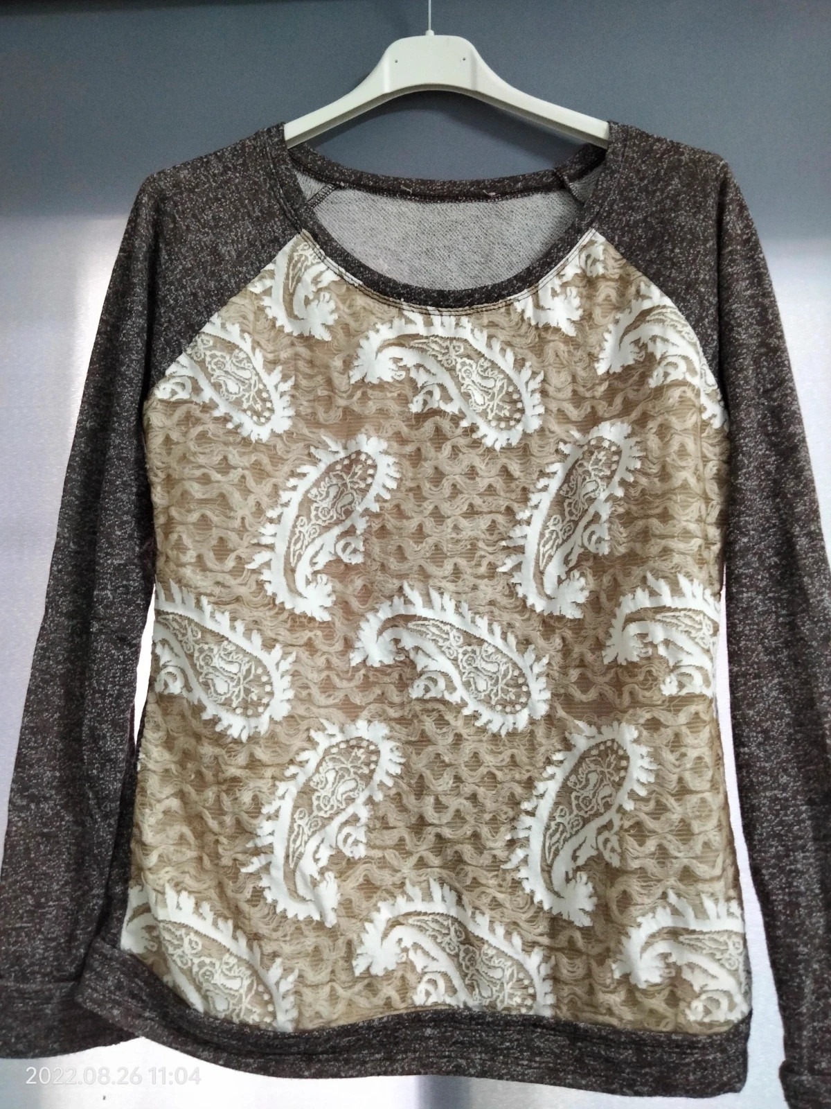 Jersey marrón y beig