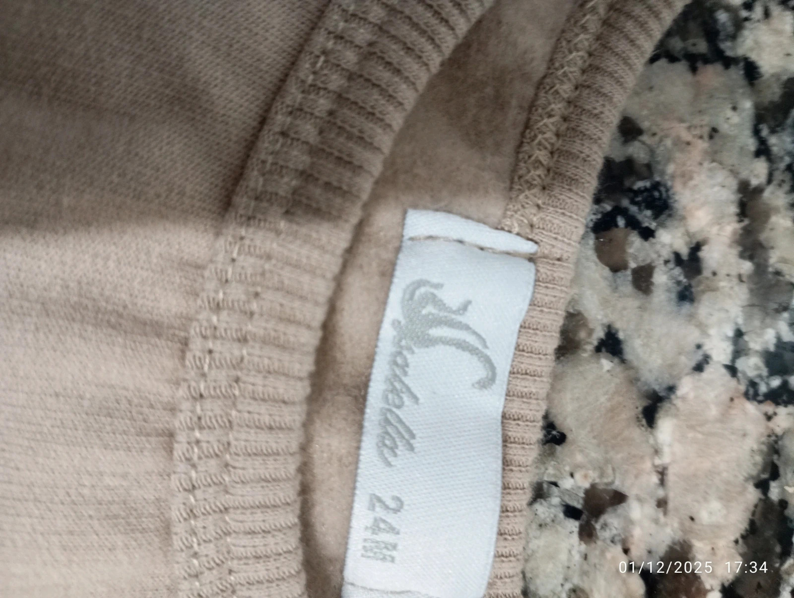 Conjunto gallinitas, nuevo – Isabella – taille 24-36 mois / 92 cm 2