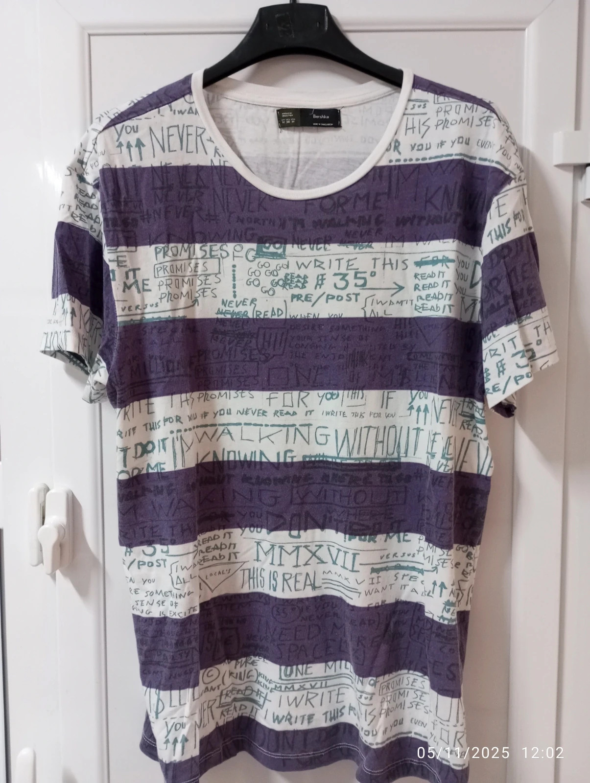 Camiseta estampada Bershka – Bershka – taille M