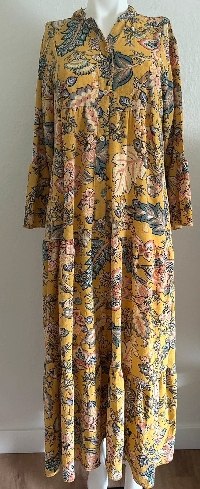 Robe longue tendance prix ferme – Zara – taille L / 40 / 12 2