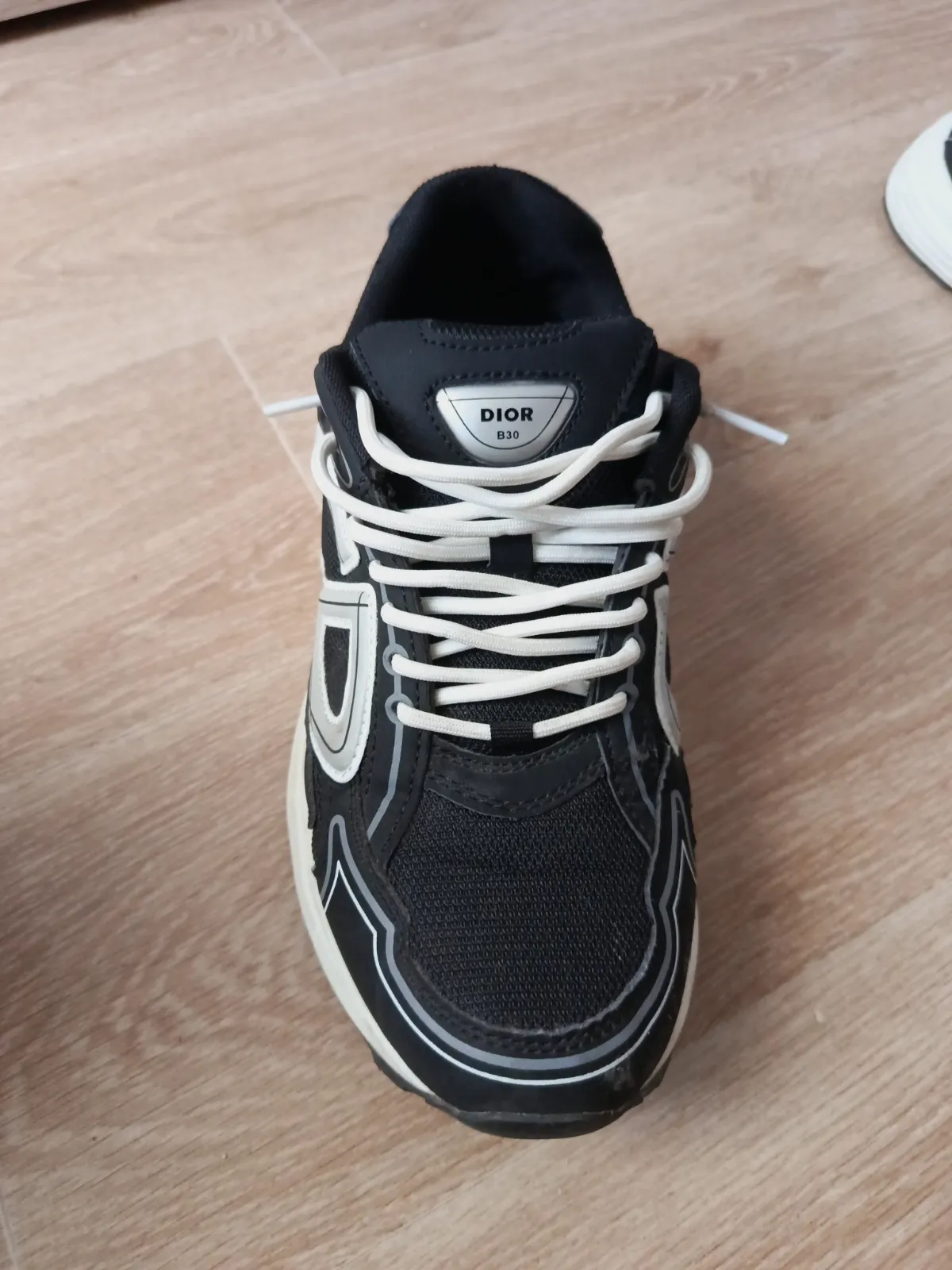 Paire de B30 – Christian Dior – taille EU 43 2