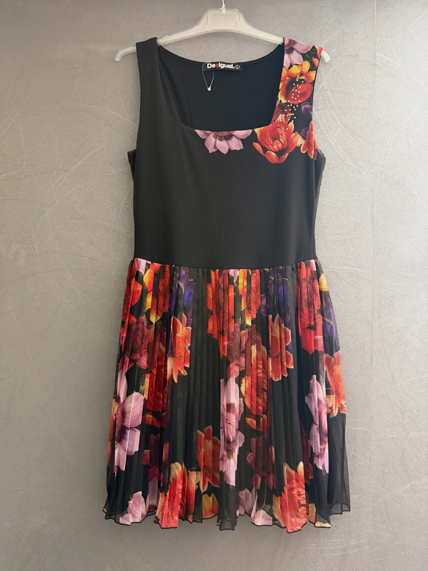 Robe sans manches Desigual à motif floral taille L