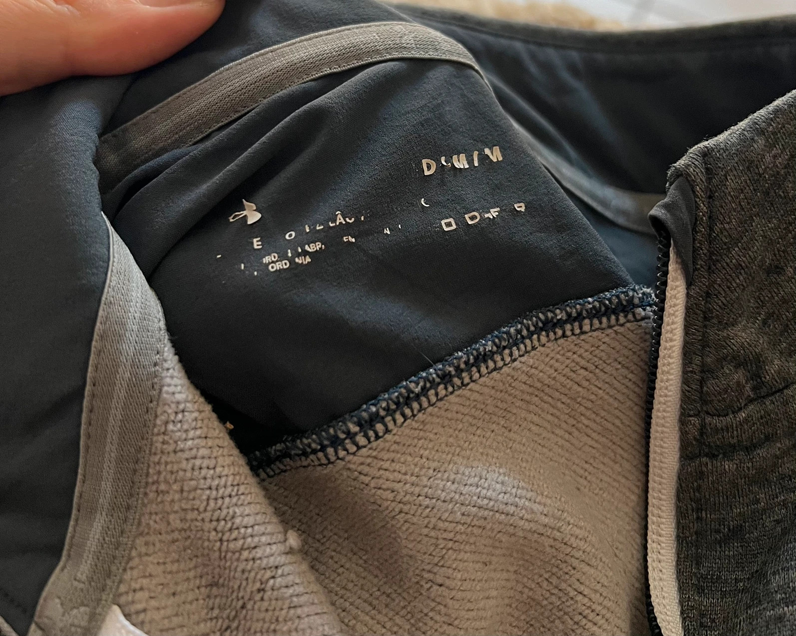 Pull zippé Under Armour M – Under Armour – taille M 5