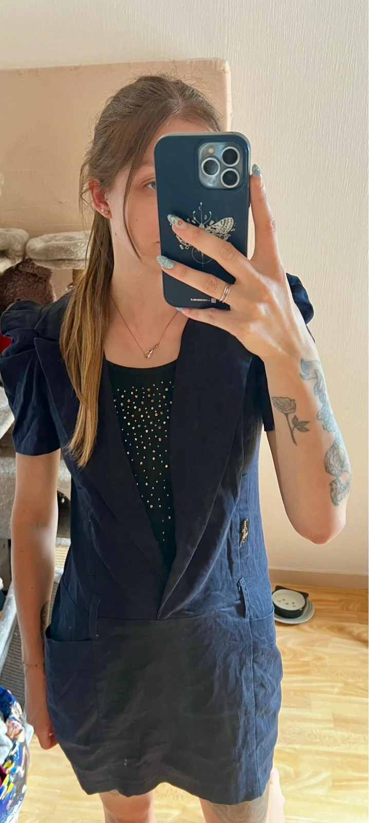 Robe épaule bouffante – ne sais plus – taille S / 36 / 8 2