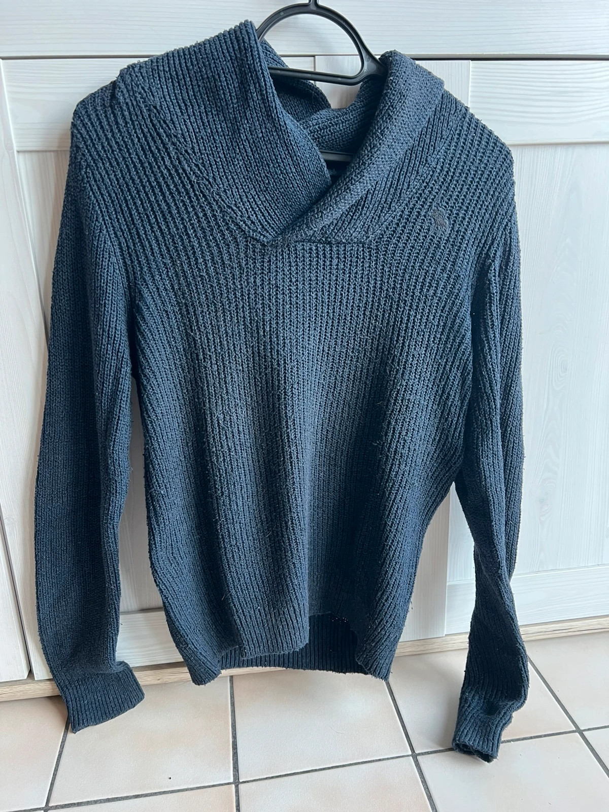 Pull bleu marine