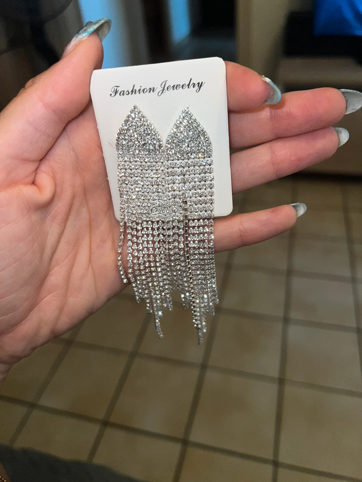 Boucle d’oreille – Boutique Parisienne 2