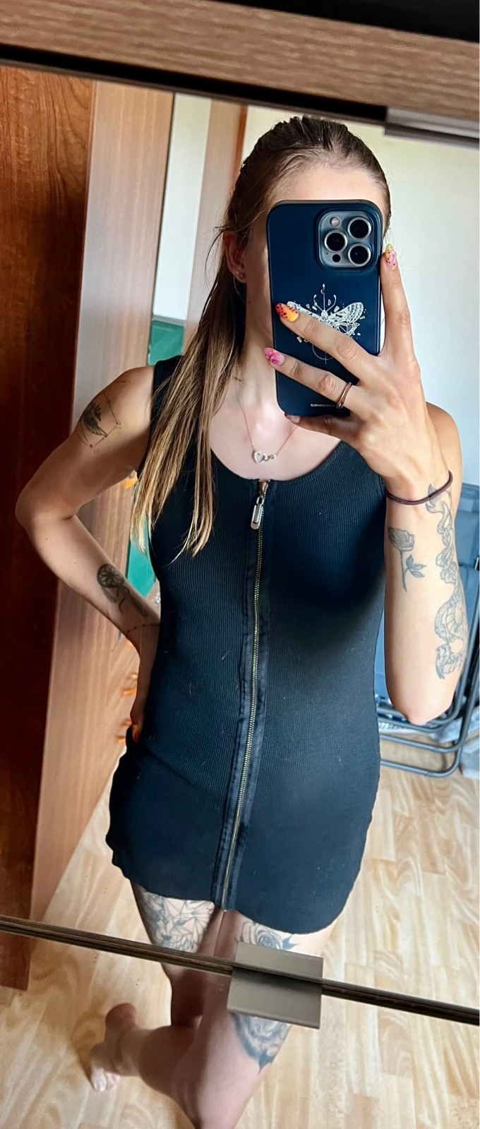 Petite robe noire – Vera Lucci – taille M / 38 / 10