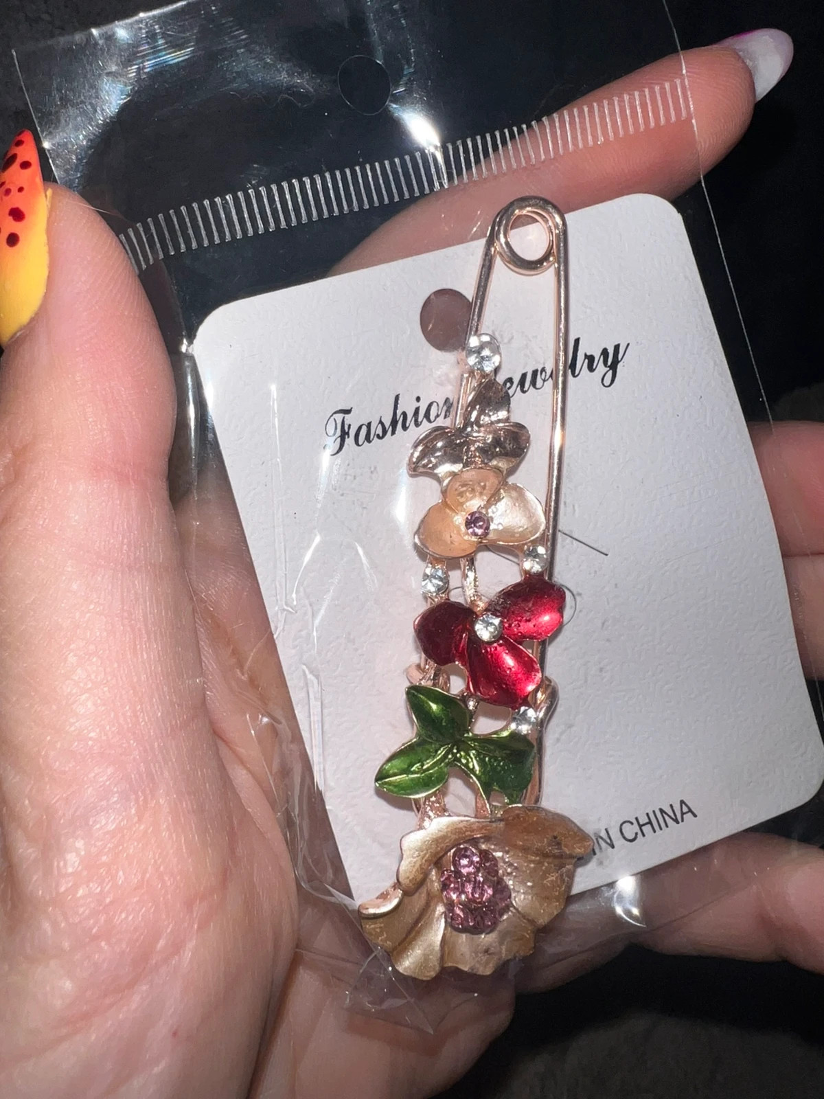 Broche