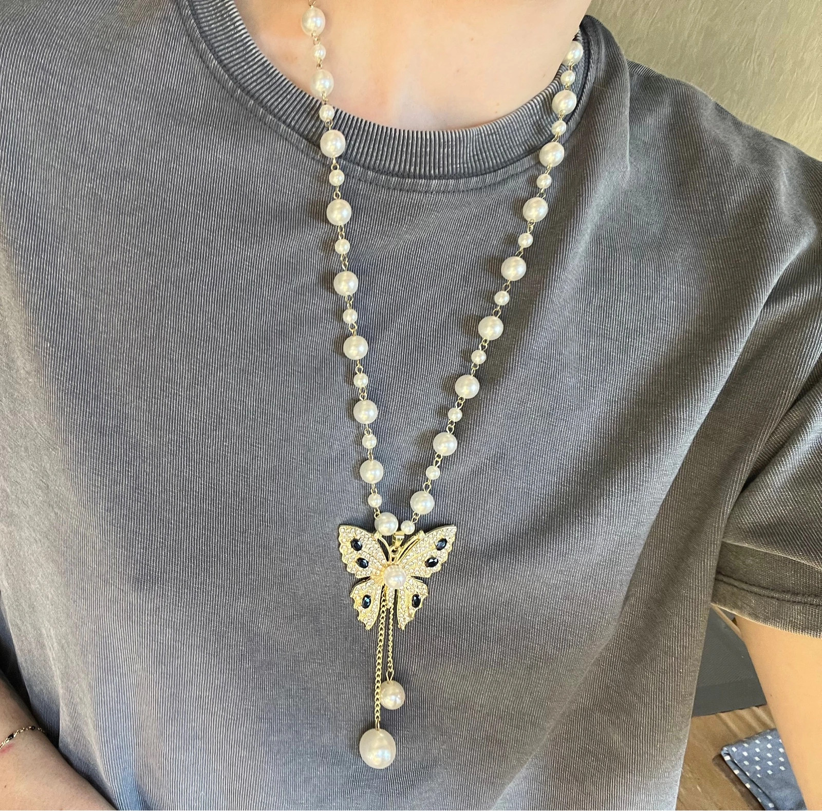 Collier papillon
