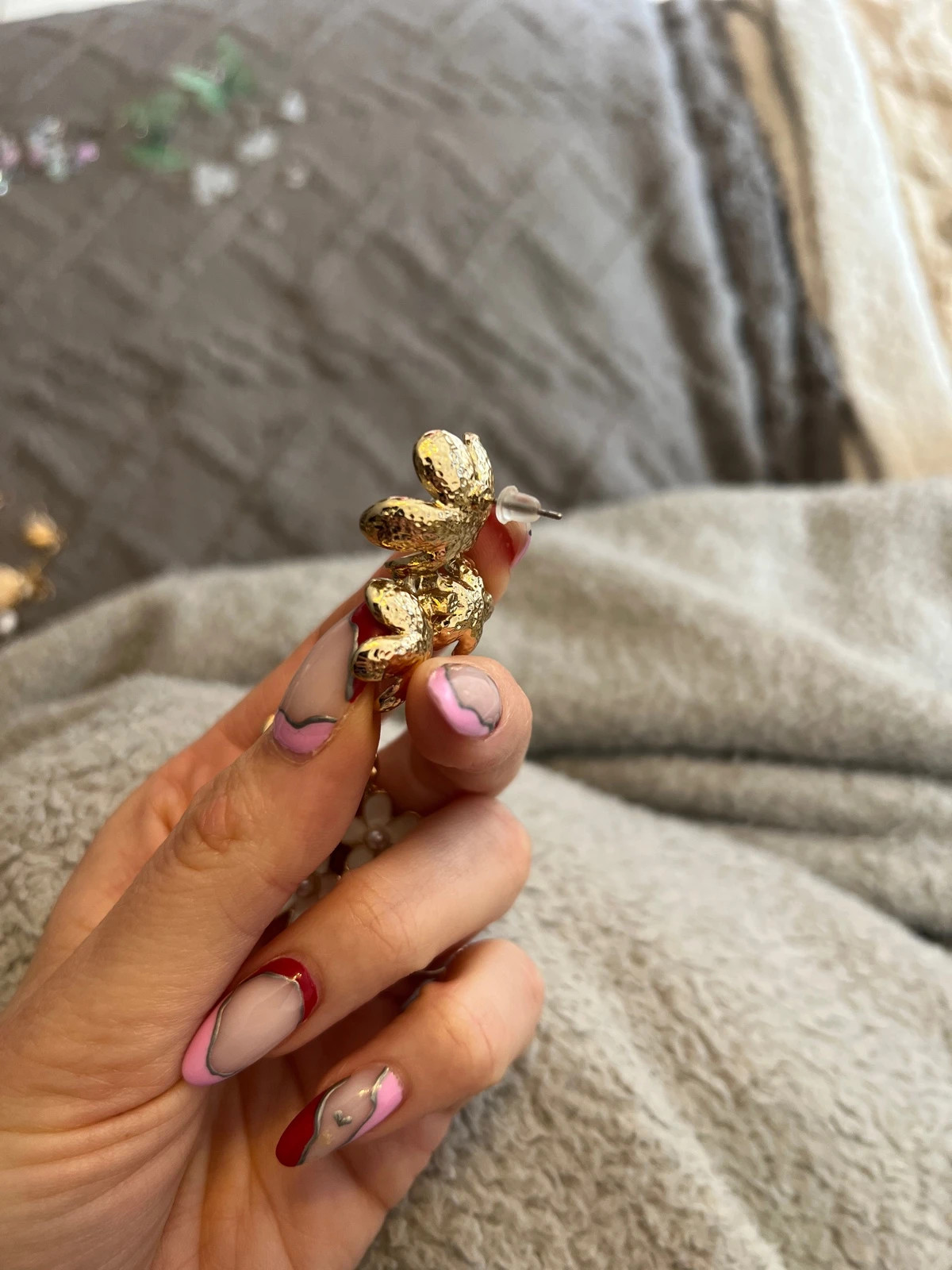 Boucle d’oreille fleur – Little Glimmers 2