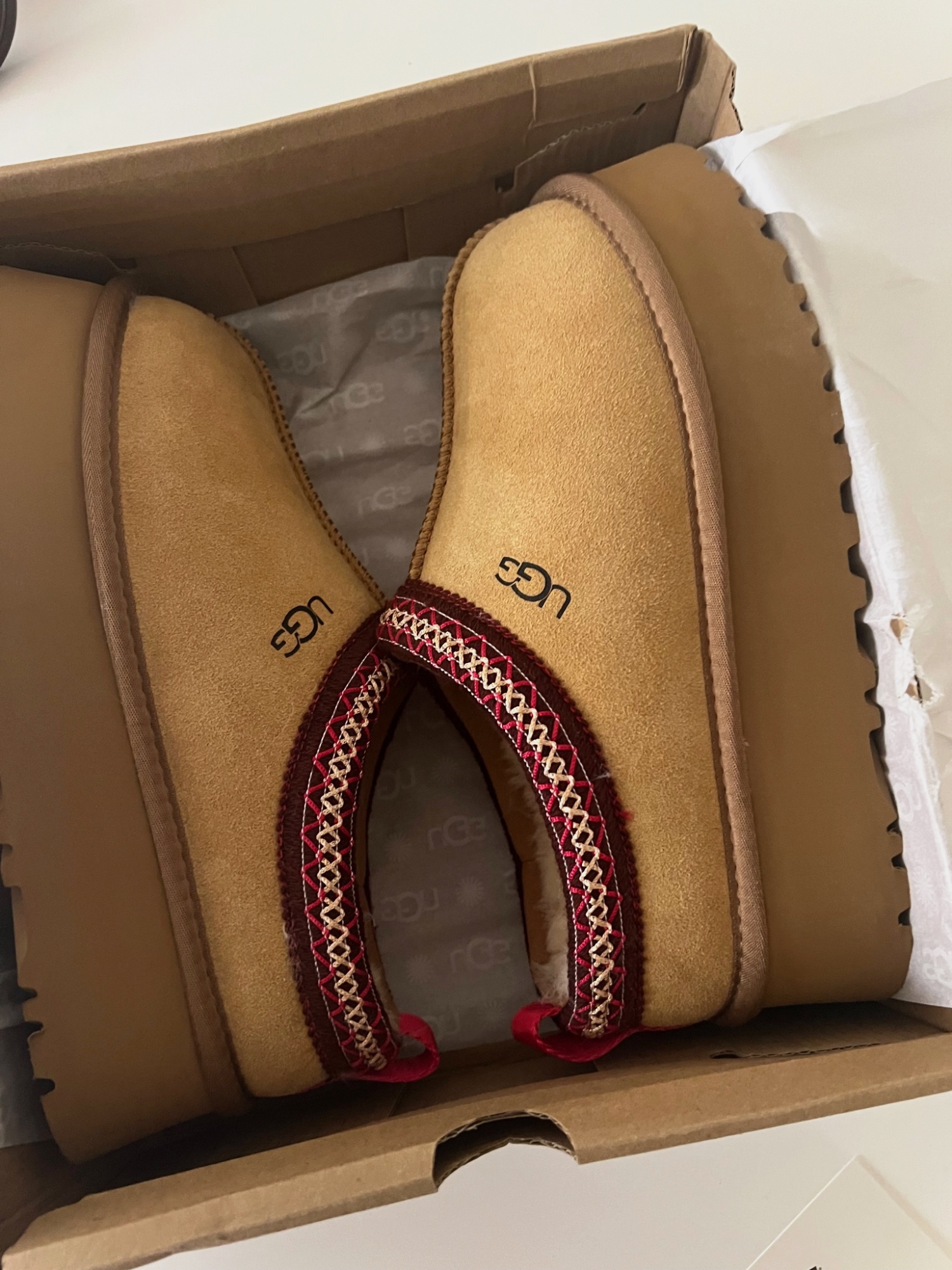 Sabote UGG