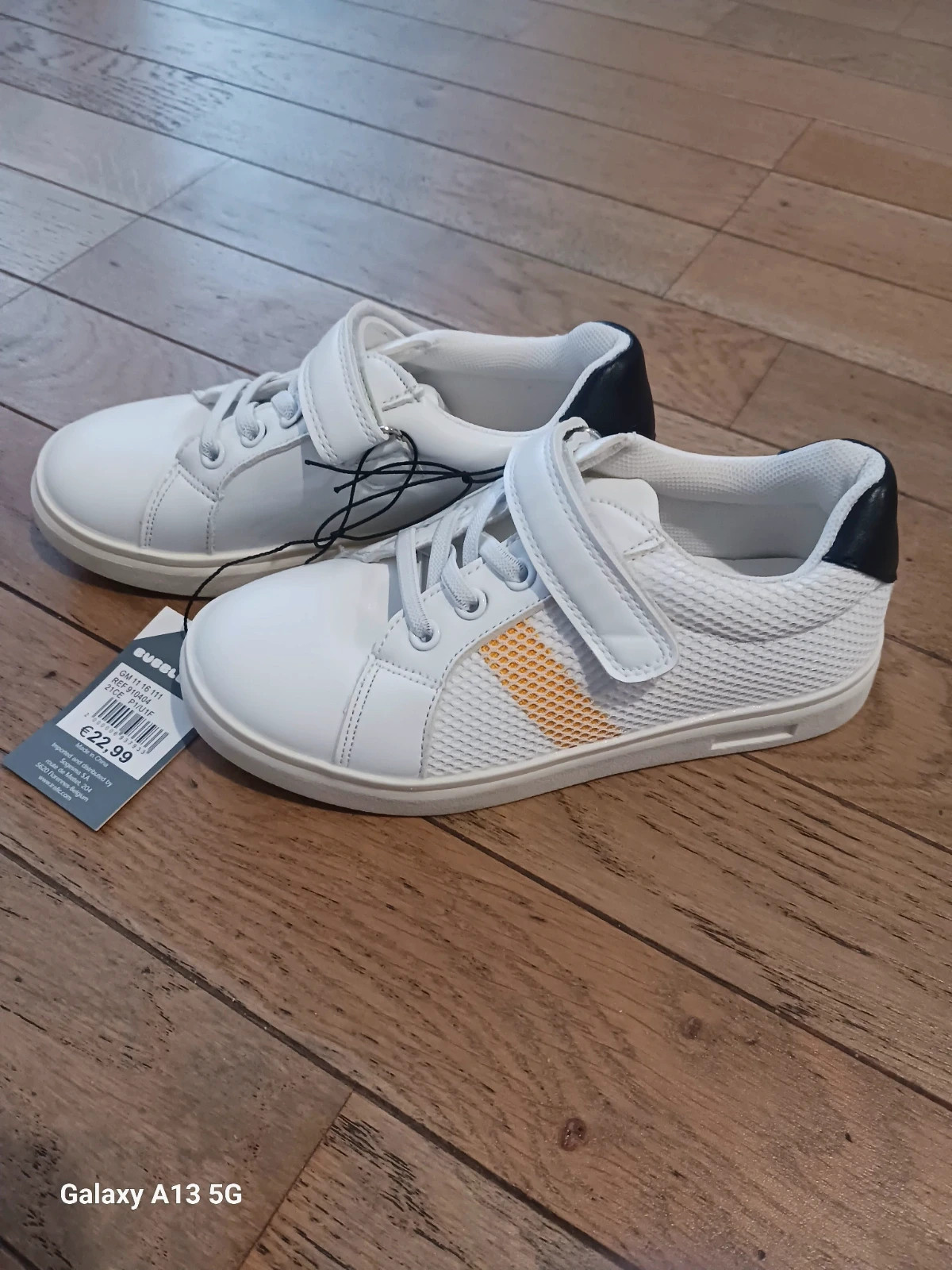 Baskets enfant taille 33