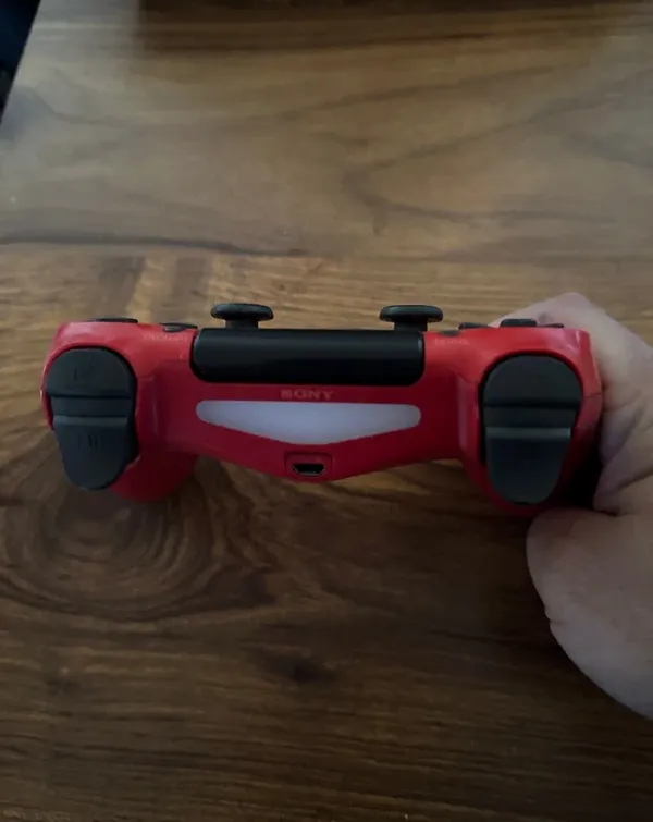 PlayStation 4 – Sony 4