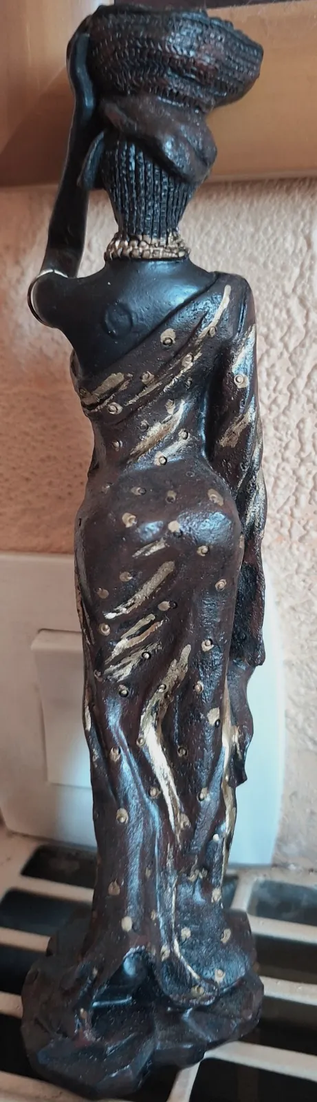 Statuette – Mondial relay 2