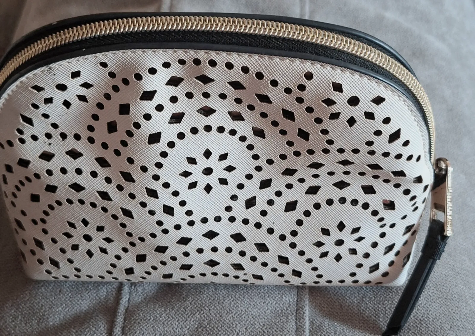 Trousse victoria secret – Victoria secret – taille S 2