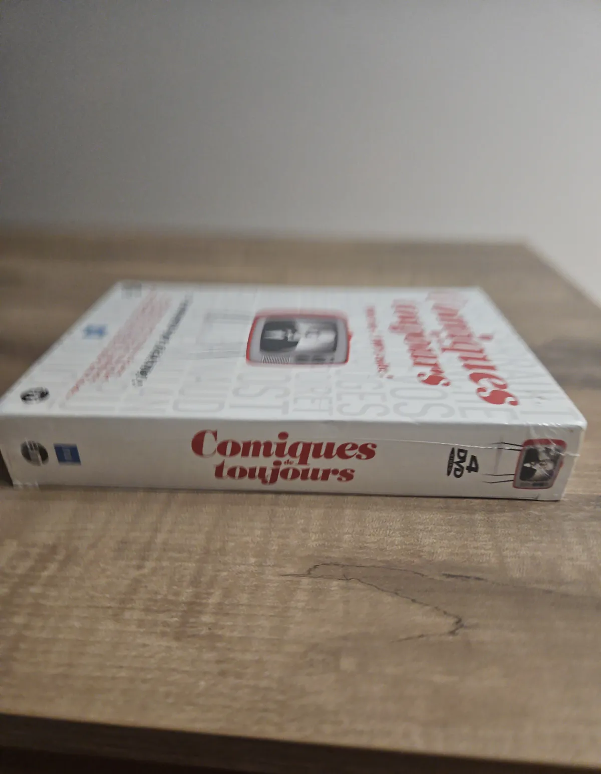 Coffret 4 DVD Comiques de toujours - 72 artistes de légende - NEUF – Ina 3