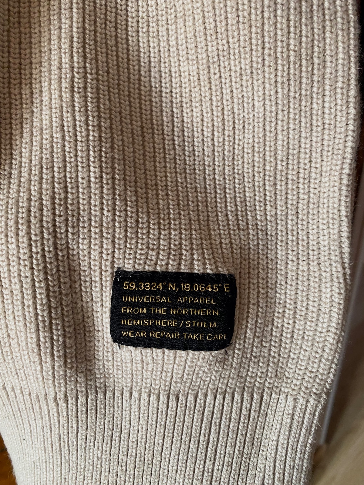 Pull col roulé en maille H&M L.O.G.G. – Style Épuré – H&M – taille XL 3