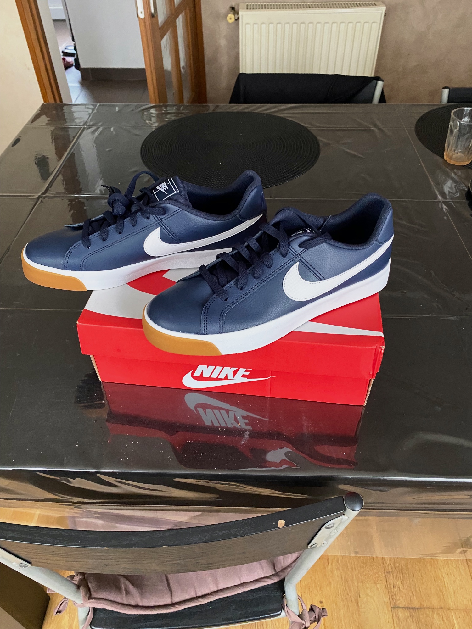 Baskets Nike Court Royale bleues neuves – Nike – taille EU 44