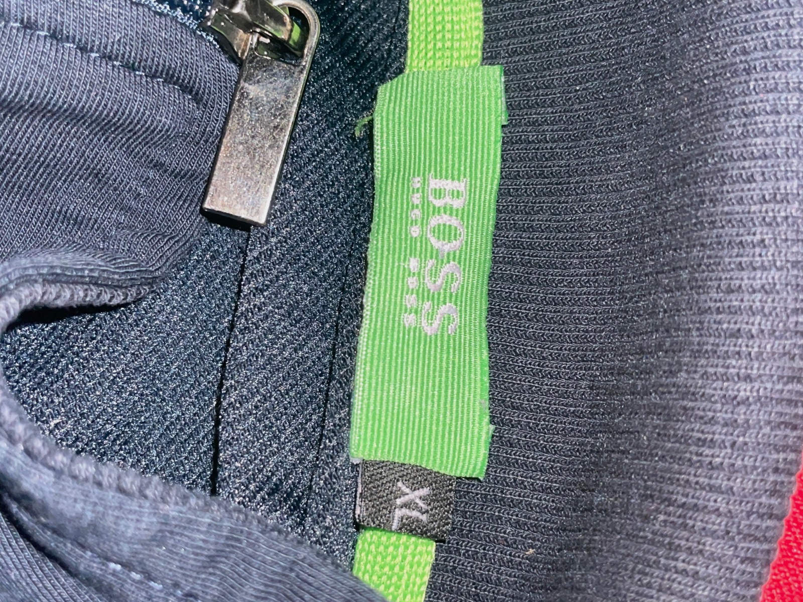 Hugo Boss veste zip / Taille : XL / Très bon état / Flocage logo – Hugo Boss – taille XL 5