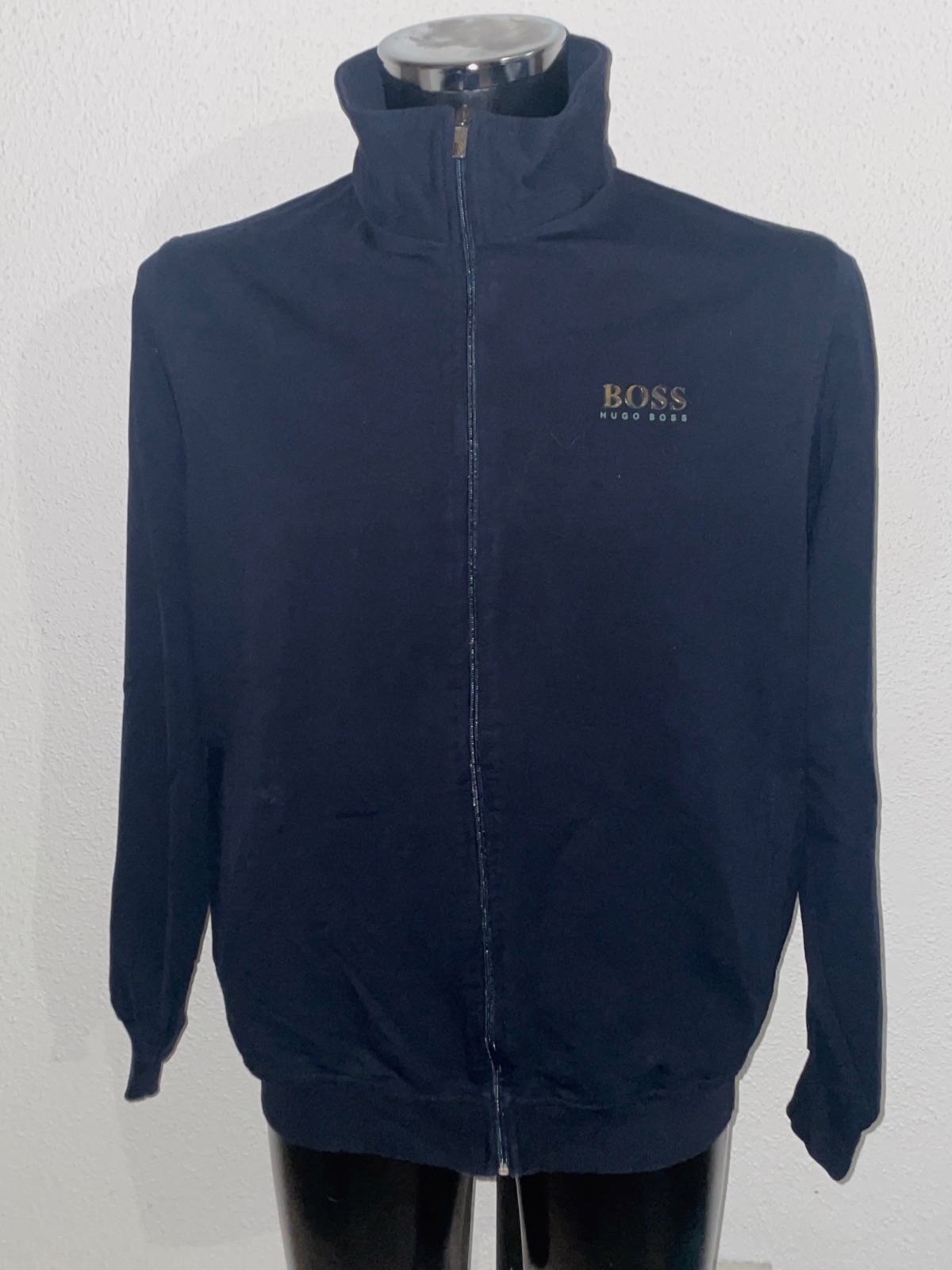Hugo Boss veste zip / Taille : XL / Très bon état / Flocage logo – Hugo Boss – taille XL 2