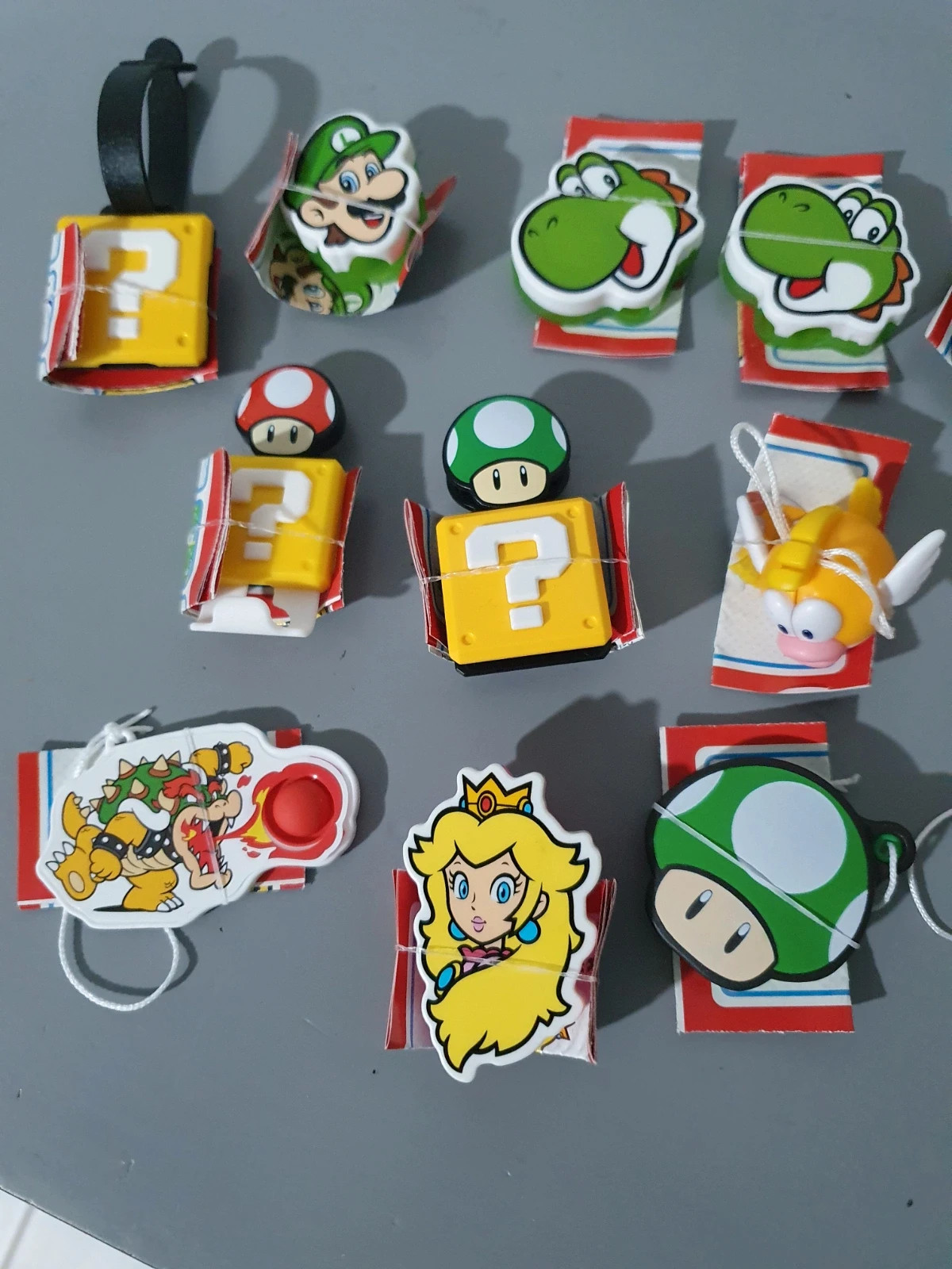 18 figurines Kinder Joy série Mario Bross – Kinder – taille Taille unique 2