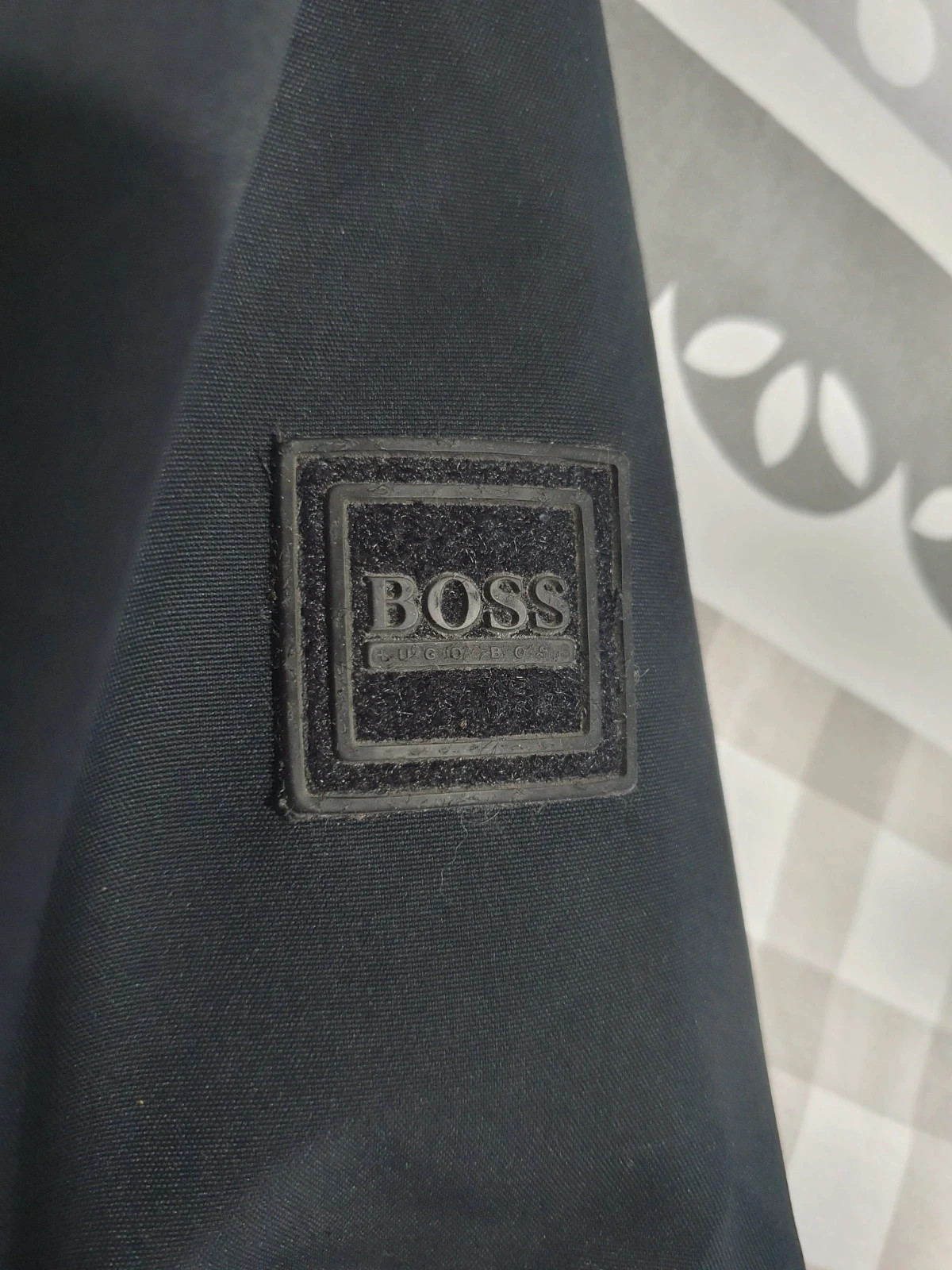 Magnifique blouson Hugo Boss 10 ans – Hugo Boss – taille 10 ans / 140 cm 5