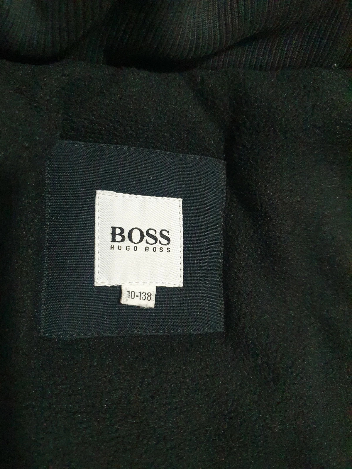 Magnifique blouson Hugo Boss 10 ans – Hugo Boss – taille 10 ans / 140 cm 3