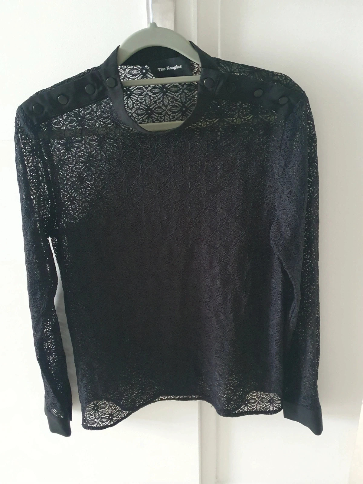 Joli haut ajouré The Kooples