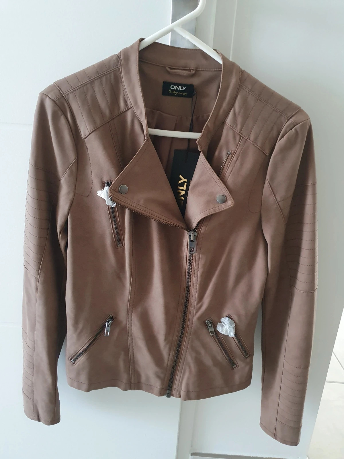 Veste Only simili daim taille 38
