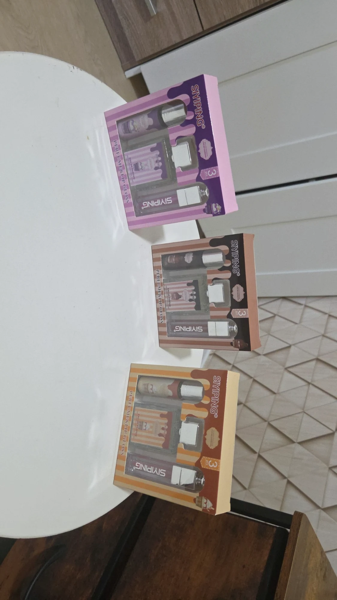 Coffret gloss/parfum/musc