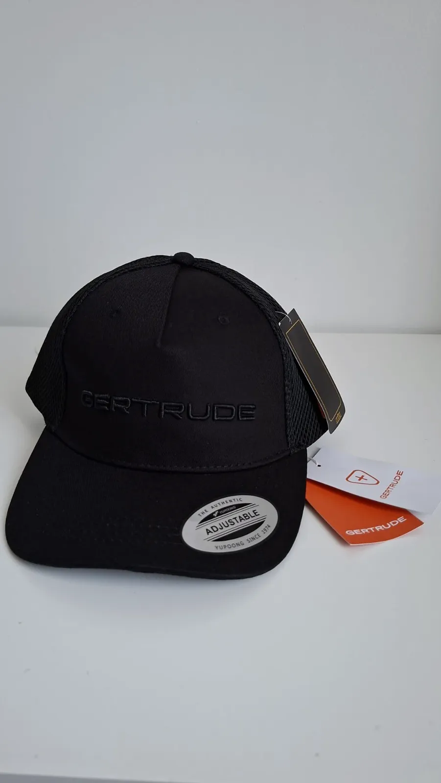 Casquette Gertrude neuve – Gertrude 2