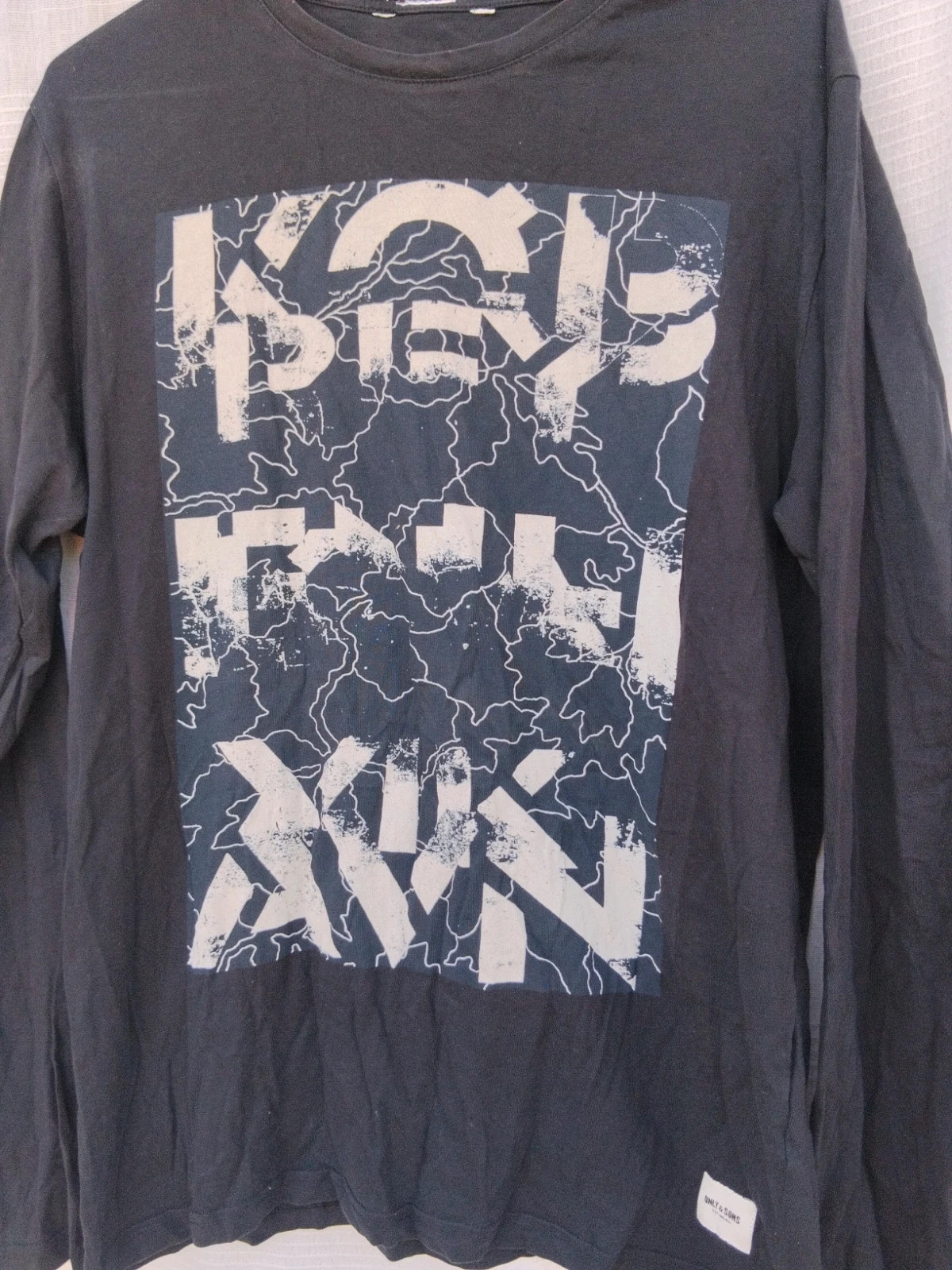 Camiseta only&sons